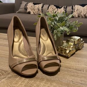 Nude Heels Gold Accent Peep Toe